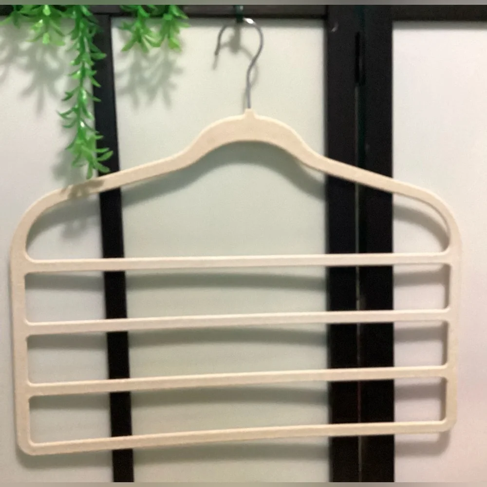 1 pant/skirt/scarf organizer + 9 adult hangers 18”